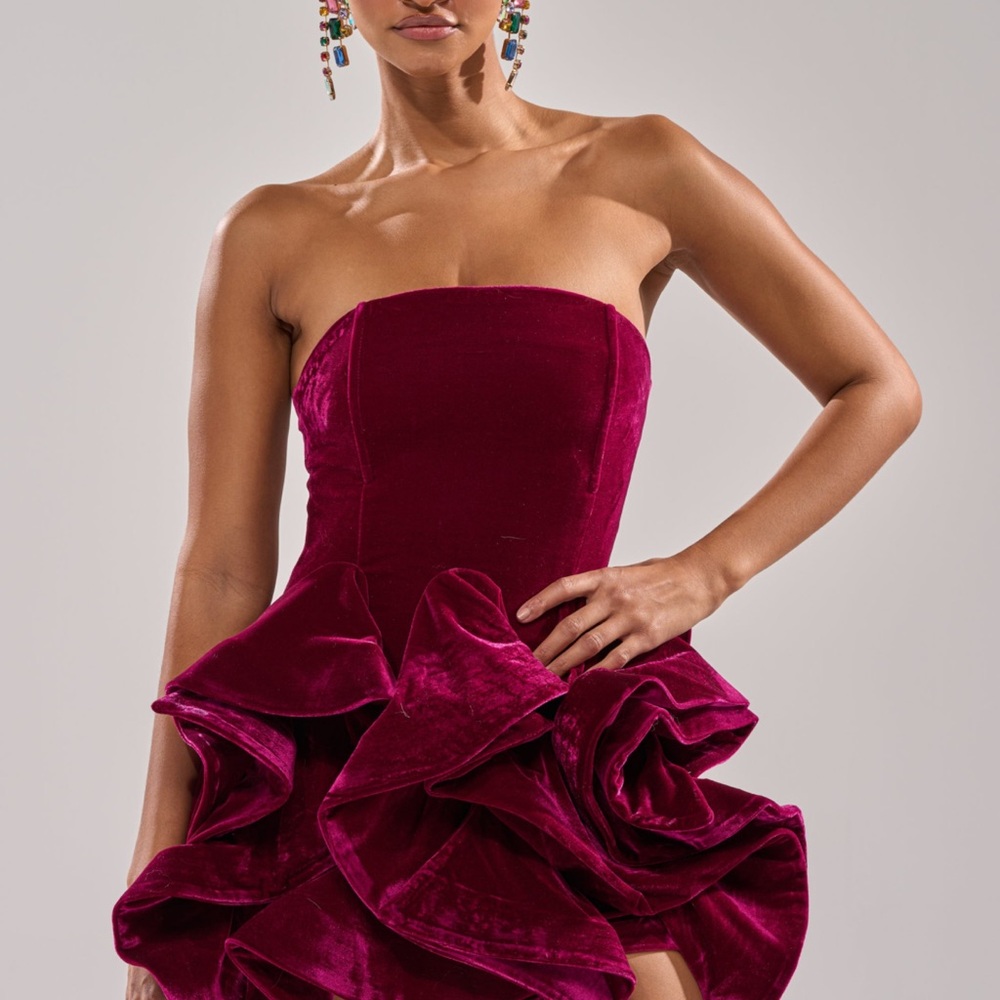 AKIRA Strapless Velvet Dress in Rich Burgundy